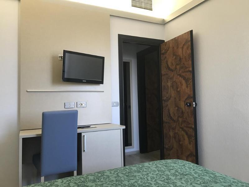 Hotel Elisabeth Due Фано Экстерьер фото