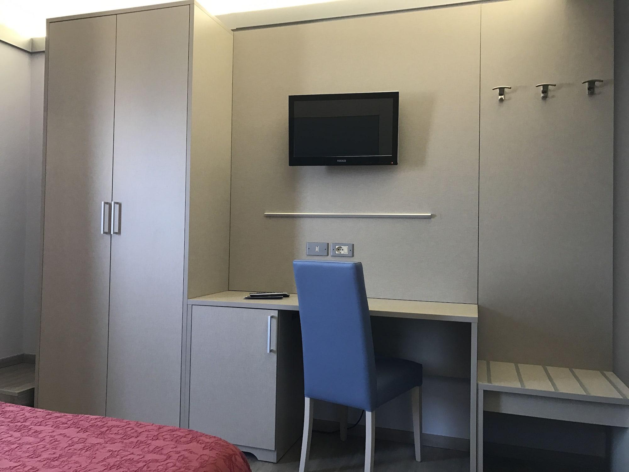 Hotel Elisabeth Due Фано Экстерьер фото