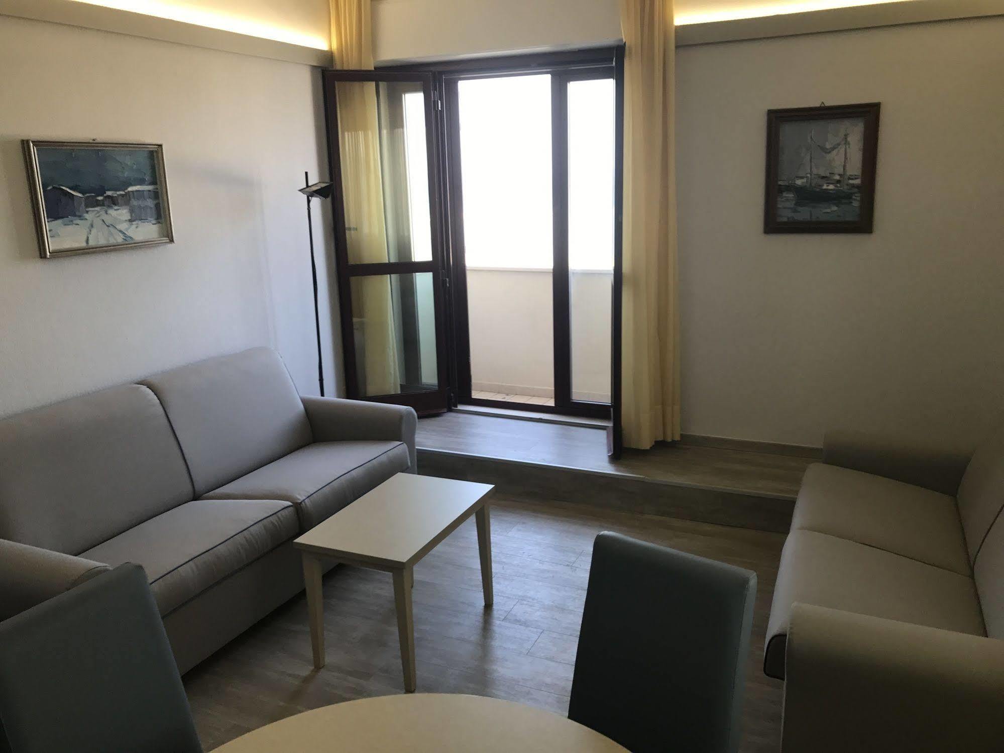 Hotel Elisabeth Due Фано Экстерьер фото
